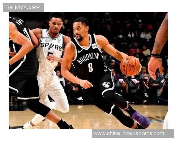 黄蜂队宣布裁掉效力11年的老将后卫丁威迪下一站将何去何从引发关注