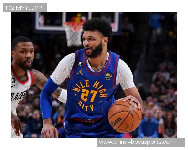 狄龙生强势反击小波特上演精彩双手暴扣展现老将风采 狄龙生强势反击小波特上演精彩双手暴扣展现老将风采