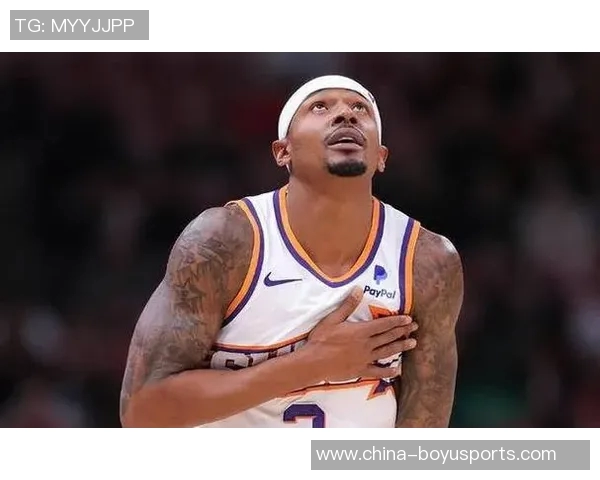 攻守兼备的保罗乔治半场表现出色贡献7分4板2断正负值提升至5